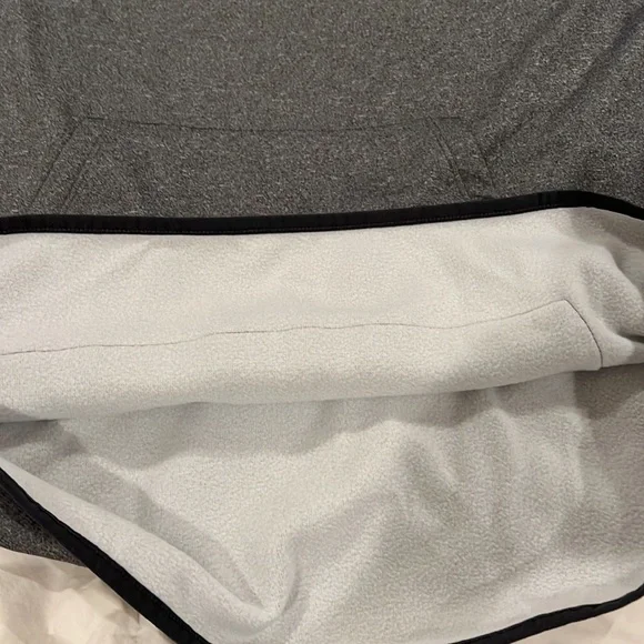 Under Armour Fleece Hoodie - Picture 10 of 10